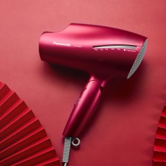 松下（Panasonic）电吹风机 家用 大功率 EH-NA9C  红色  纳诺怡系列电吹风