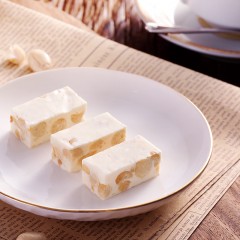 柏泰 牛奶味牛轧糖 400g（金牛版）