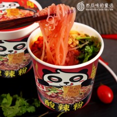 西瓜味的童话酸辣粉桶装非油炸免煮冲泡粉丝酸辣粉105g*6桶  XGSZ0930