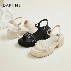 达芙妮/Daphne跟高6CM黑色珍珠凉鞋女夏季新款厚底罗马鞋 4023303115 黑色115/米色230 尺码35-40 下单请备注颜色尺码