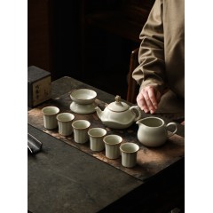 宏裕 远航·10头茶壶经典米黄开片皮盒套装JHY-CJ-156  6973861391119