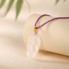 周六福一叶爆富玉髓吊坠ZLFJ042698