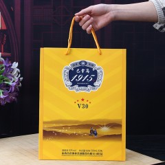 杏花集团巴拿马v30纪念酒500ml*2瓶礼盒整箱赠酒具一套 偏远另加运费