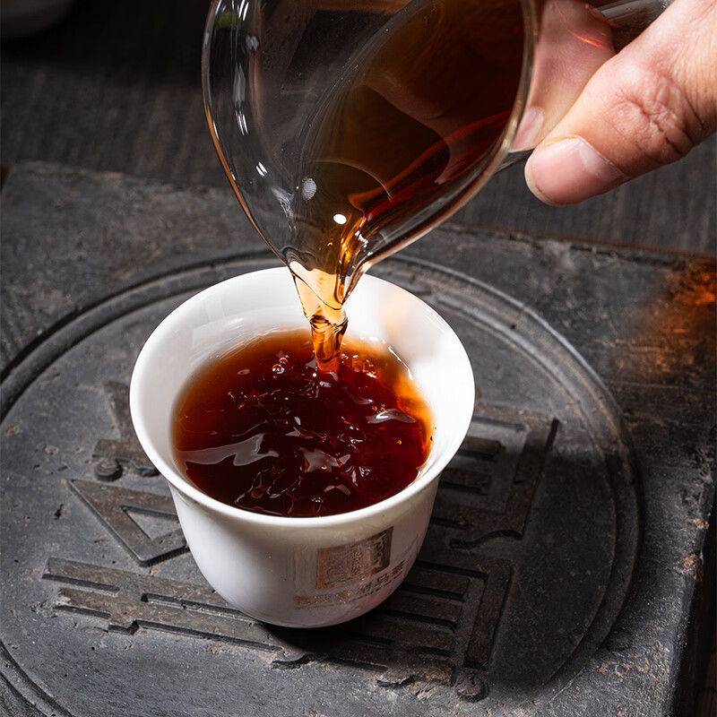 J-普区包邮 信茂堂2024年勐海高山普洱茶叶 熟茶礼盒套装200g信茂堂茶厂 熟茶 精美礼盒装 顺丰发货  感恩礼 